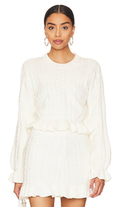 Show Me Your Mumu Ridley Ruffle Sweater in Cream - Montrez-moi votre pull à volants Mumu Ridley en crème - 给我看看你的 Mumu Ridley 奶油色荷叶边毛衣 - Zeig mir deinen Mumu Ridley Rüschenpullover in Creme - Show Me Your Mumu Ridley 러플 스웨터 크림 색상 - Mostrami il tuo maglione con volant Mumu Ridley in crema
