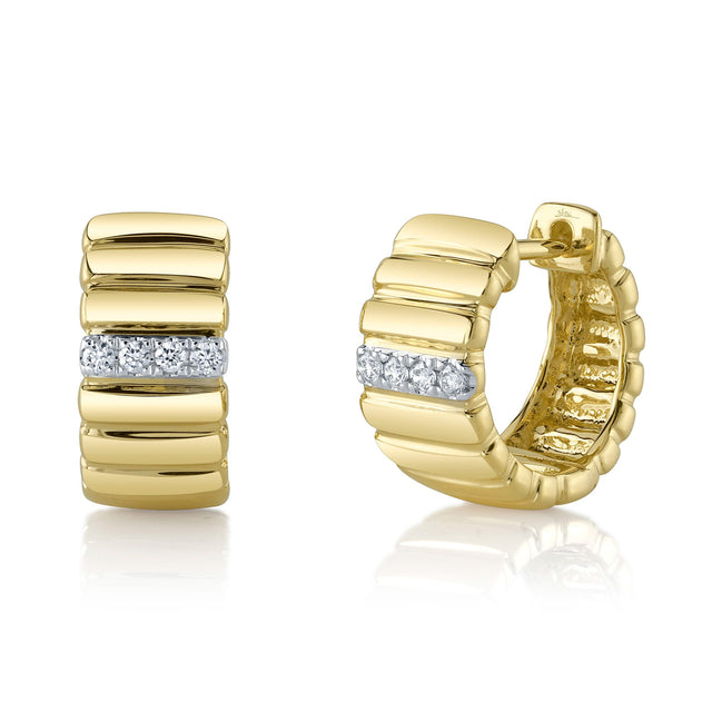 Shy Creation 1/10ctw Diamond Vintage-Inspired Yellow Gold Huggie Hoop Earrings