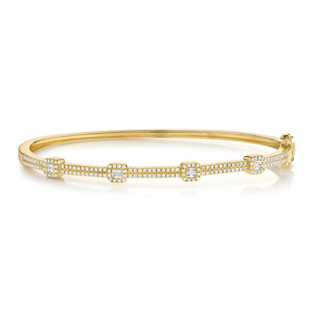 Shy Creation 1/2ctw Diamond Station Yellow Gold Bangle Bracelet