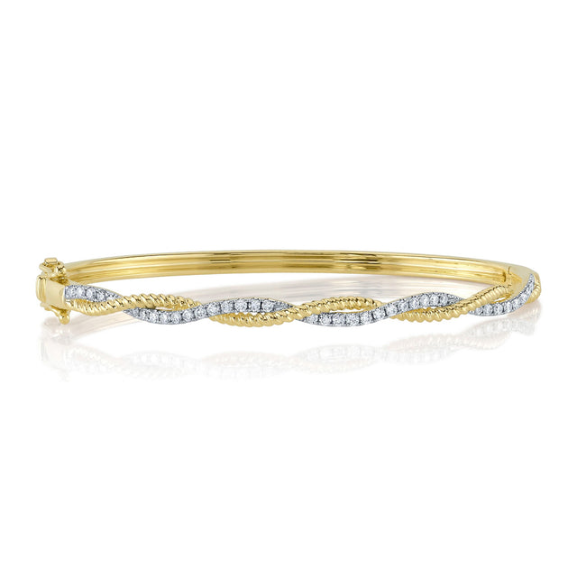 Shy Creation 1/2ctw Diamond Twisted Yellow Gold Bangle Bracelet