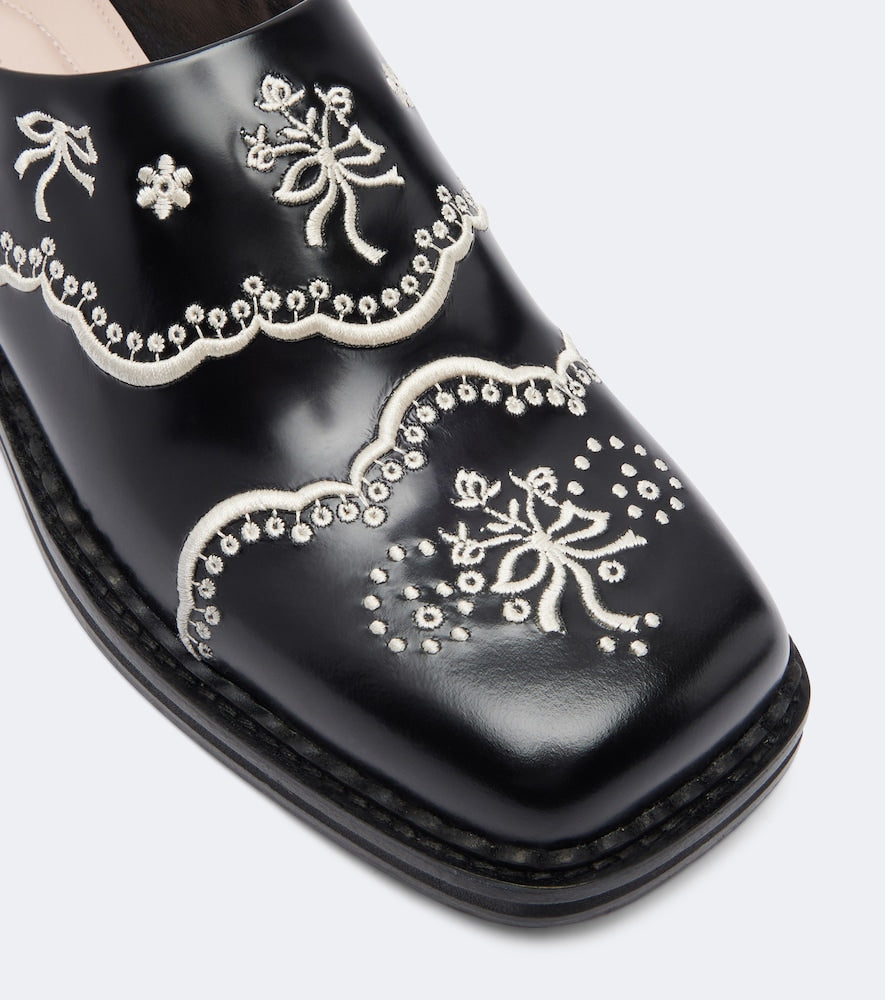 Simone Rocha Embroidered leather mules