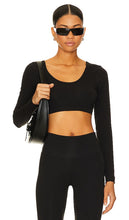 Skin Rhya Longsleeve Bra Top in Black - Skin Rhya - Haut soutien-gorge à manches longues en noir - Skin Rhya 黑色长袖文胸上衣 - Skin Rhya Langarm-BH-Oberteil in Schwarz - Skin Rhya 롱슬리브 브라탑 블랙 색상 - Reggiseno a maniche lunghe Skin Rhya in nero