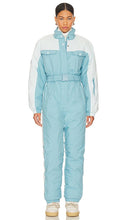 Snowroller Martine Ski Suit in Baby Blue - Combinaison de ski Snowroller Martine en bleu bébé - 淡蓝色 Snowroller Martine 滑雪服 - Snowroller Martine Skianzug in Babyblau - Snowroller Martine 스키복 - Tuta da sci Snowroller Martine in celeste