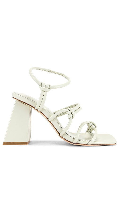 Song of Style Noelle Heel in Ivory - Song of Style Talon Noelle en ivoire - 风格之歌 Noelle Heel 象牙色 - Song of Style Noelle Heel in Elfenbein - 송 오브 스타일 아이보리 노엘 힐 - Canzone di stile Noelle Heel in avorio