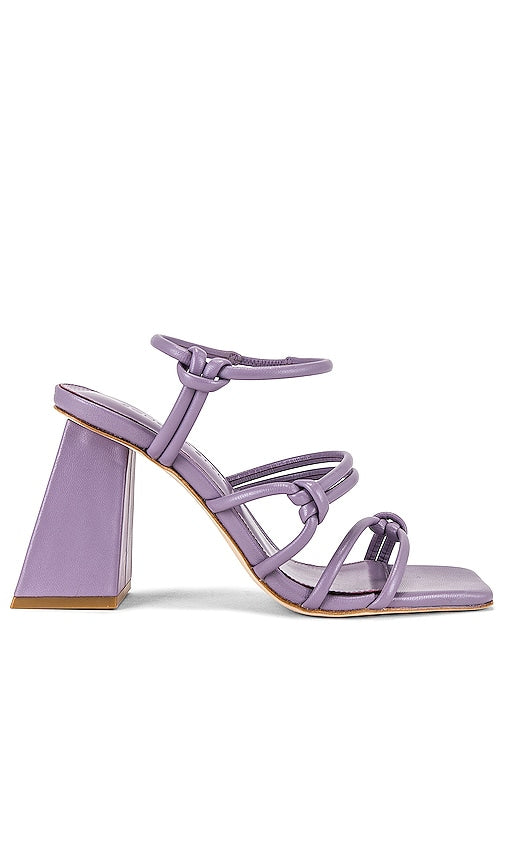 Song of Style Noelle Heel in Purple - Song of Style Talon Noelle en violet - Noelle 紫色高跟鞋风格之歌 - Song of Style Noelle Heel in Lila - Song of Style 노엘 힐 퍼플 색상 - Canzone di stile Noelle Heel in viola