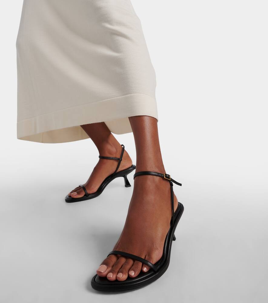Souliers Martinez Ivone leather sandals
