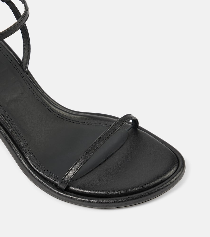 Souliers Martinez Ivone leather sandals