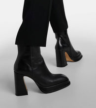 Souliers Martinez Nova Chueca leather ankle boots