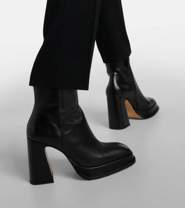 Souliers Martinez Nova Chueca leather ankle boots