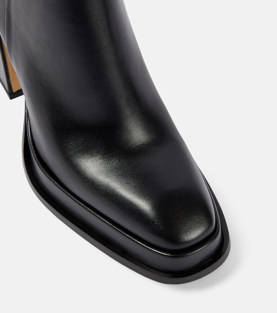 Souliers Martinez Nova Chueca leather ankle boots