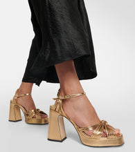 Souliers Martinez Springs metallic leather platform sandals