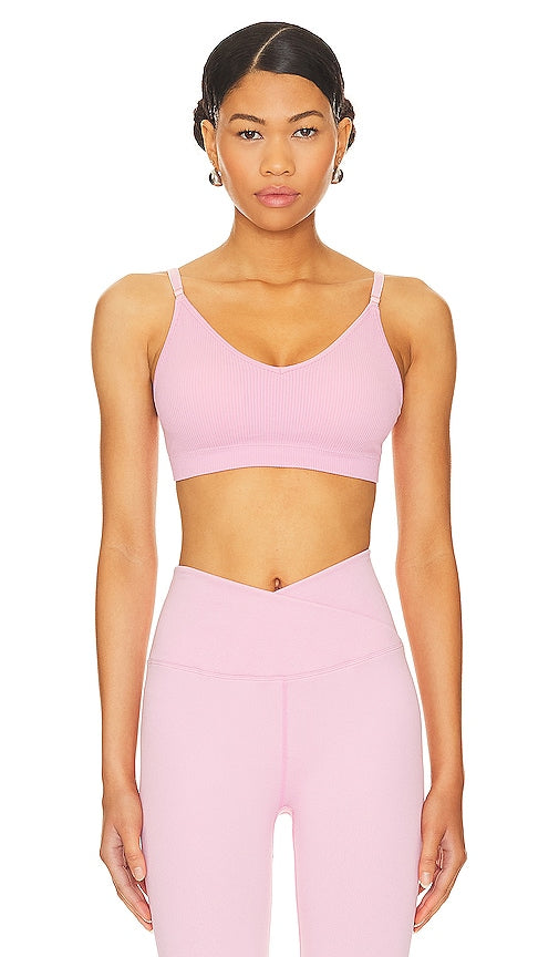 Spiritual Gangster Destiny Seamless Triangle Sports Bra in Pink - Soutien-gorge de sport triangle sans couture Spiritual Gangster Destiny en rose - Spiritual Gangster Destiny 粉色无缝三角运动文胸 - Spiritual Gangster Destiny Nahtloser Triangel-Sport-BH in Rosa - Spiritual Gangster Destiny 심리스 트라이앵글 스포츠 브라 핑크 색상 - Reggiseno sportivo a triangolo senza cuciture Spiritual Gangster Destiny in rosa
