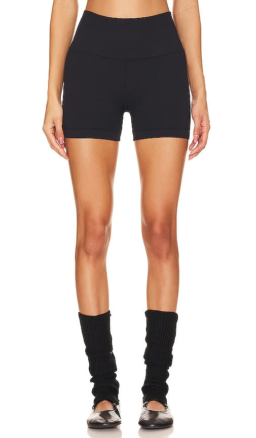 Spiritual Gangster Love Sculpt Shortie in Black - Short sculptant Spiritual Gangster Love en noir - 精神黑帮爱情雕塑黑色短裤 - Spiritual Gangster Love Sculpt Shortie in Schwarz - Spiritual Gangster Love Sculpt 쇼티 - Shortie spirituale scolpito d'amore da gangster in nero