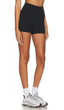 Splits59 Airweight High Waist 3.5 Short in Black