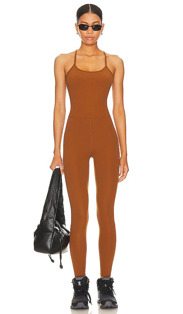 Splits59 Airweight Jumpsuit in Rust - Combinaison légère Splits59 en rouille - Splits59 锈色空量连衣裤 - Splits59 Airweight-Overall in Rost - Splits59 에어웨이트 점프수트 - Tuta Splits59 Airweight color ruggine