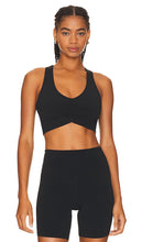 Splits59 Airweight Ruched Sports Bra in Black - Soutien-gorge de sport froncé Airweight Splits59 en noir - Splits59 黑色 Airweight 褶饰运动文胸 - Splits59 Airweight geraffter Sport-BH in Schwarz - Splits59 에어웨이트 루치드 스포츠 브라블랙 색상 - Reggiseno sportivo con ruche Airweight Splits59 in nero
