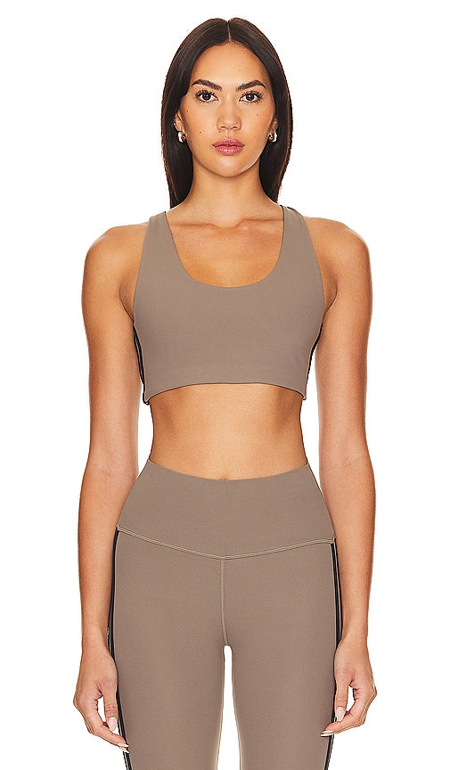 Splits59 Ella Airweight Sports Bra in Taupe - Soutien-gorge de sport Splits59 Ella Airweight en taupe - Splits59 Ella 灰褐色 Airweight 运动文胸 - Splits59 Ella Airweight Sport-BH in Taupe - Splits59 Ella 에어웨이트 스포츠 브라 - Reggiseno sportivo Splits59 Ella Airweight in tortora