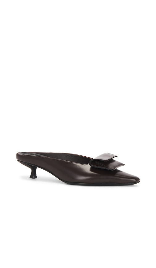 St. Agni Petit Pouch Heel in Brown
