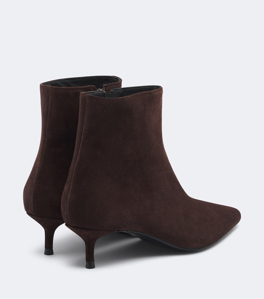 Staud Sebastian suede ankle boots in Brown - Mid Heels