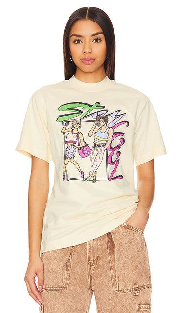 Stay Cool Retro Tee in Cream - T-shirt rétro Stay Cool en crème - Stay Cool 奶油色复古 T 恤 - „Stay Cool“-Retro-T-Shirt in Creme - 스테이 쿨 레트로 티셔츠 in 크림 - Maglietta retrò Stay Cool in crema