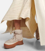 Stella McCartney Trace Puffy snow boots