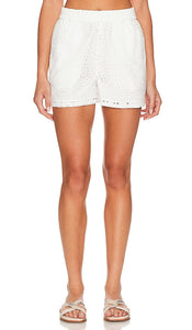 Steve Madden Caral Shorts in White - Steve Madden - Short Caral en blanc - Steve Madden Caral 白色短裤 - Steve Madden Caral Shorts in Weiß - Steve Madden 캐럴 쇼츠 화이트 색상 - Pantaloncini Caral di Steve Madden bianchi