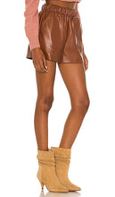 Steve Madden Faux The Record Short in Cognac