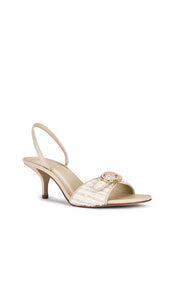 Steve Madden Henrietta-P Sandal in Ivory