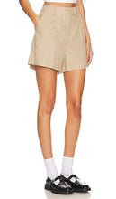 Steve Madden Imelda Short in Tan