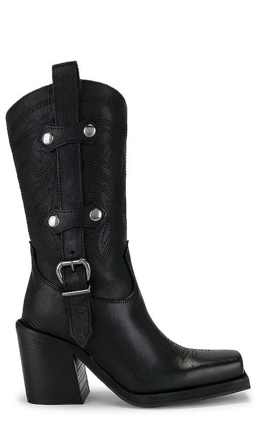 Steve Madden Jerica in Black - Steve Madden Jerica en noir - 史蒂夫·马登 杰里卡 黑色 - Steve Madden Jerica in Schwarz - 블랙 드레스를 입은 스티브 매든 제리카 - Steve Madden Jerica in nero