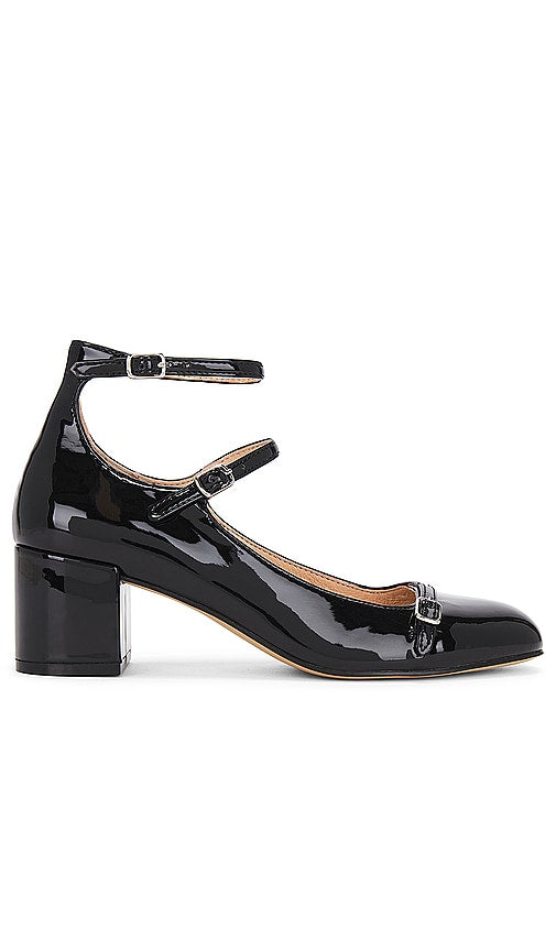 Steve Madden Sabrina in Black - Steve Madden Sabrina en Noir - 史蒂夫·马登 塞布丽娜 黑色 - Steve Madden Sabrina in Schwarz - 블랙 드레스를 입은 스티브 매든 사브리나 - Steve Madden Sabrina in nero