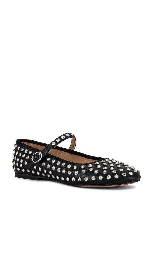 Steve Madden Vinetta Flat in Black
