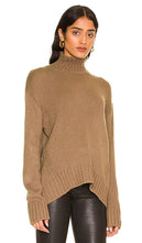 Stitches & Stripes Sola Faux Cashmere Turtleneck in Brown