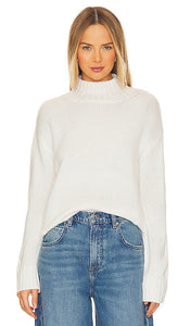 Stitches & Stripes Sola Turtleneck in White - Stitches & Stripes - Col roulé Sola en blanc - 白色 Stitches & Stripes Sola 高领毛衣 - Stitches & Stripes Sola Rollkragenpullover in Weiß - Stitches & Stripes Sola 터틀넥 화이트 색상 - Dolcevita Sola Stitches & Stripes in bianco