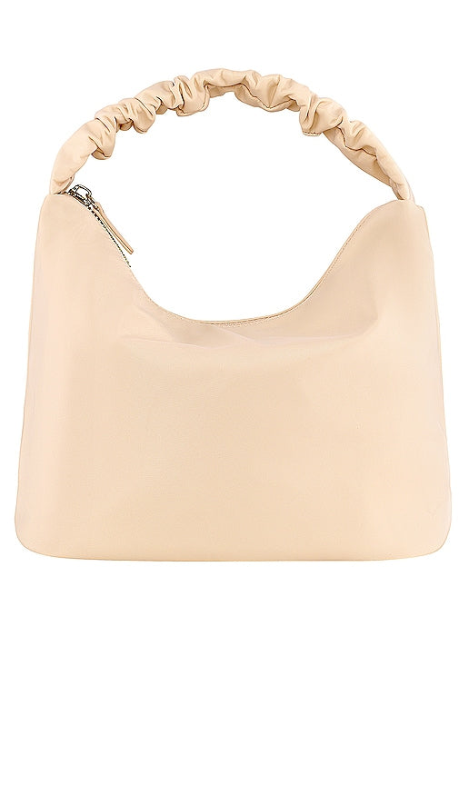Stoney Clover Lane Scrunch Handle Bag in Cream - Stoney Clover Lane - Sac à poignée froissée - Crème - Stoney Clover Lane 奶油色皱褶提手包 - Stoney Clover Lane Scrunch-Grifftasche in Creme - Stoney Clover Lane 스크런치 핸들백 크림 색상 - Borsa con manico Scrunch Stoney Clover Lane color crema