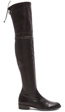 Stuart Weitzman Lowland Boot in Black - Bottines Stuart Weitzman Lowland en noir - Stuart Weitzman 黑色 Lowland 靴子 - Stuart Weitzman Lowland Stiefel in Schwarz - Stuart Weitzman 로우랜드 부츠블랙 색상 - Stivale Lowland Stuart Weitzman in nero