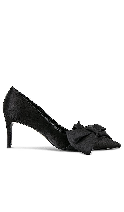 Stuart Weitzman Stuart Loveknot 100 Pump in Black - Stuart Weitzman Escarpin Stuart Loveknot 100 en noir - Stuart Weitzman Stuart Loveknot 100 黑色高跟鞋 - Stuart Weitzman Stuart Loveknot 100 Pump in Schwarz - Stuart Weitzman 스튜어트 러브노트 100 펌프 블랙 색상 - Stuart Weitzman Stuart Loveknot 100 Décolleté in nero