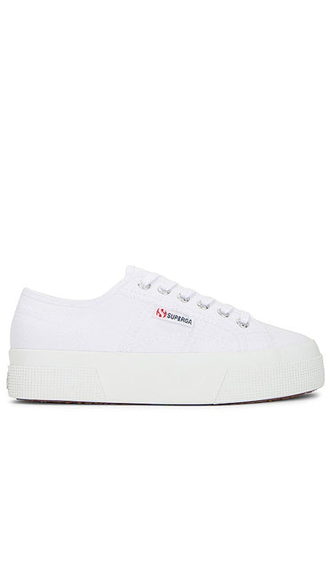 Superga 2740 Mid Platform Sneaker in White - Superga - 2740 - Baskets mi-plateformes - Blanc - Superga 2740 白色中底运动鞋 - Superga 2740 Mid Plateau Sneaker in Weiß - Superga 2740 미드 플랫폼 스니커즈화이트 색상 - Sneaker Superga 2740 con piattaforma media di colore bianco