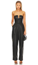 Susana Monaco Faux Leather Jumpsuit in Black - Susana Monaco Combinaison en simili cuir en noir - Susana Monaco 黑色人造皮革连身裤 - Susana Monaco Kunstleder-Overall in Schwarz - Susana Monaco 블랙 인조 가죽 점프수트 색상 - Tuta in ecopelle Susana Monaco in nero