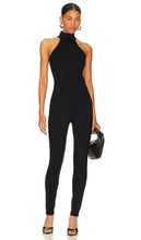 Susana Monaco Mock Neck Jumpsuit in Black - Susana Monaco - Combinaison à col montant en noir - Susana Monaco 黑色小高领连身裤 - Susana Monaco Overall mit Stehkragen in Schwarz - Susana Monaco 모크넥 점프수트블랙 색상 - Tuta Susana Monaco con collo a lupetto in nero