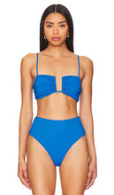 Susana Monaco Wire Bikini Top in Blue - Haut de bikini à armatures Susana Monaco en bleu - Susana Monaco 蓝色钢丝比基尼上衣 - Susana Monaco Bügel-Bikinioberteil in Blau - Susana Monaco 와이어 비키니 탑 블루 색상 - Top bikini Susana Monaco in filo metallico in blu