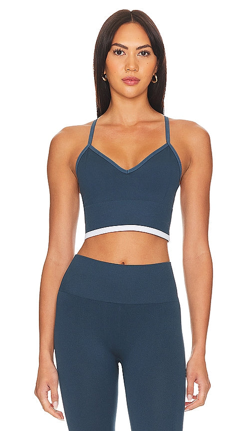 THE UPSIDE Form Bronte Sports Bra in Blue - THE UPSIDE Form Bronte - Soutien-gorge de sport en bleu - THE UPSIDE Form Bronte 蓝色运动文胸 - THE UPSIDE Form Bronte Sport-BH in Blau - THE UPSIDE Form Bronte 스포츠 브라 (블루 색상) - THE UPSIDE Form Reggiseno sportivo Bronte in blu