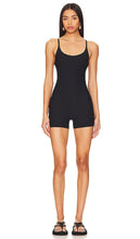 THE UPSIDE Peached Jamie Onesie in Black - THE UPSIDE - Combinaison Jamie Peached en noir - THE UPSIDE 黑色桃色 Jamie 连体衣 - THE UPSIDE Peached Jamie Onesie in Schwarz - THE UPSIDE 피치드 제이미 오네시 블랙 색상 - THE UPSIDE Tutina Jamie color pesca in nero