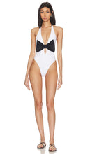 Tabacaru Carolina One Piece in White - Tabacaru Carolina One Piece en blanc - Tabacaru Carolina 白色一件 - Tabacaru Carolina Einteiler in Weiß - Tabacaru 캐롤리나 원피스 화이트 색상 - Tabacaru Carolina Costume intero in bianco