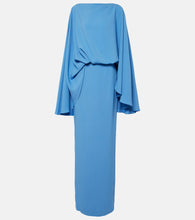 Taller Marmo Eolia  cady gown. 更高挑的 Marmo Eolia 卡迪礼服