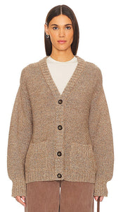 The Knotty Ones Zemiau Cardigan in Brown - Cardigan Zemiau The Knotty Ones en marron - The Knotty Ones Zemiau 棕色开衫 - Der Knotty Ones Zemiau Cardigan in Braun - The Knotty Ones Zemiau 카디건 브라운 색상 - Il cardigan Zemiau Knotty Ones in marrone