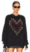 The Laundry Room Burn Heart Jumper in Black - The Laundry Room - Pull Burn Heart en noir - The Laundry Room Burn Heart 黑色毛衣 - Der Laundry Room Burn Heart Pullover in Schwarz - The Laundry Room Burn Heart 점퍼 블랙 색상 - Il maglione Burn Heart della lavanderia in nero