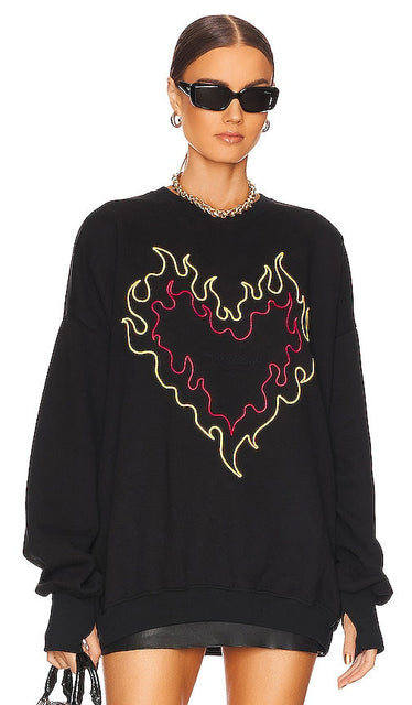 The Laundry Room Burn Heart Jumper in Black - The Laundry Room - Pull Burn Heart en noir - The Laundry Room Burn Heart 黑色毛衣 - Der Laundry Room Burn Heart Pullover in Schwarz - The Laundry Room Burn Heart 점퍼 블랙 색상 - Il maglione Burn Heart della lavanderia in nero