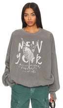 The Laundry Room New York Ballet Academy Jump Jumper in Grey - The Laundry Room New York Ballet Academy - Pull gris - The Laundry Room 纽约芭蕾舞学院灰色跳线毛衣 - Der Laundry Room New York Ballet Academy-Sprungpullover in Grau - The Laundry Room New York Ballet Academy 그레이 점프 점퍼 - Maglione da salto della Laundry Room New York Ballet Academy in grigio