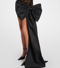 The New Arrivals Ilkyaz Ozel Chiwen bow-detail floral lace cocktail dress